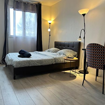 Appartement - Proche Rer - 2 Chambres & 4 Lits Double - Paris Orly Courcouronnes ภายนอก รูปภาพ